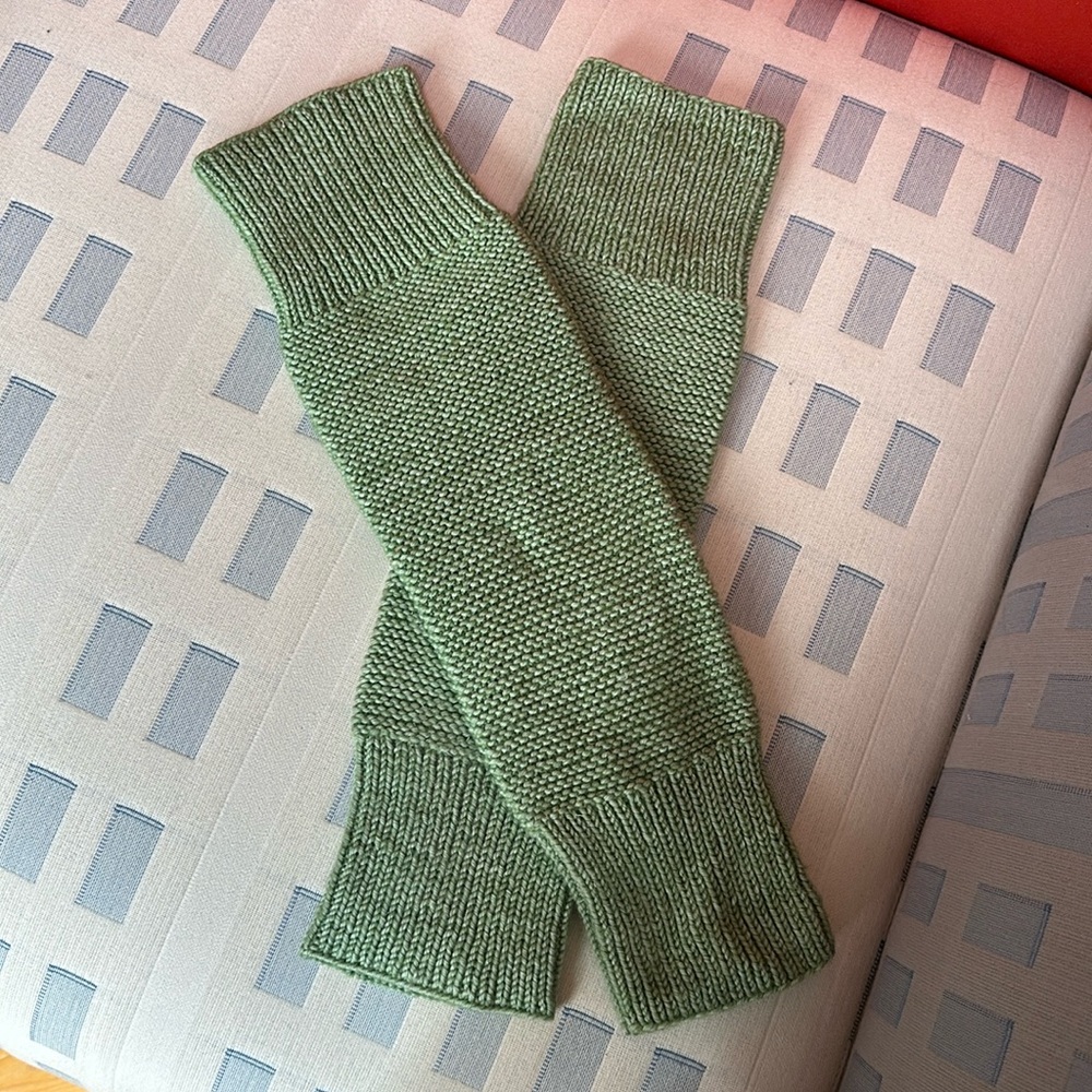 Misha and Puff Legg Warmers Kids will fit size 6-10 year